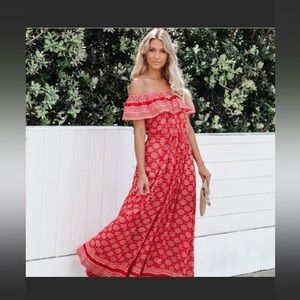 Size large Vici dress never worn